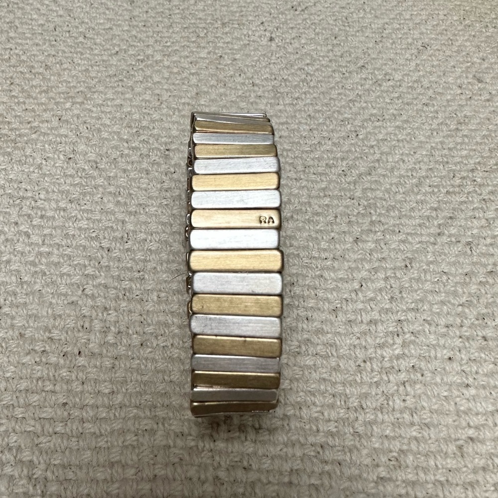 Roxanne Assoulin metallic bracelet